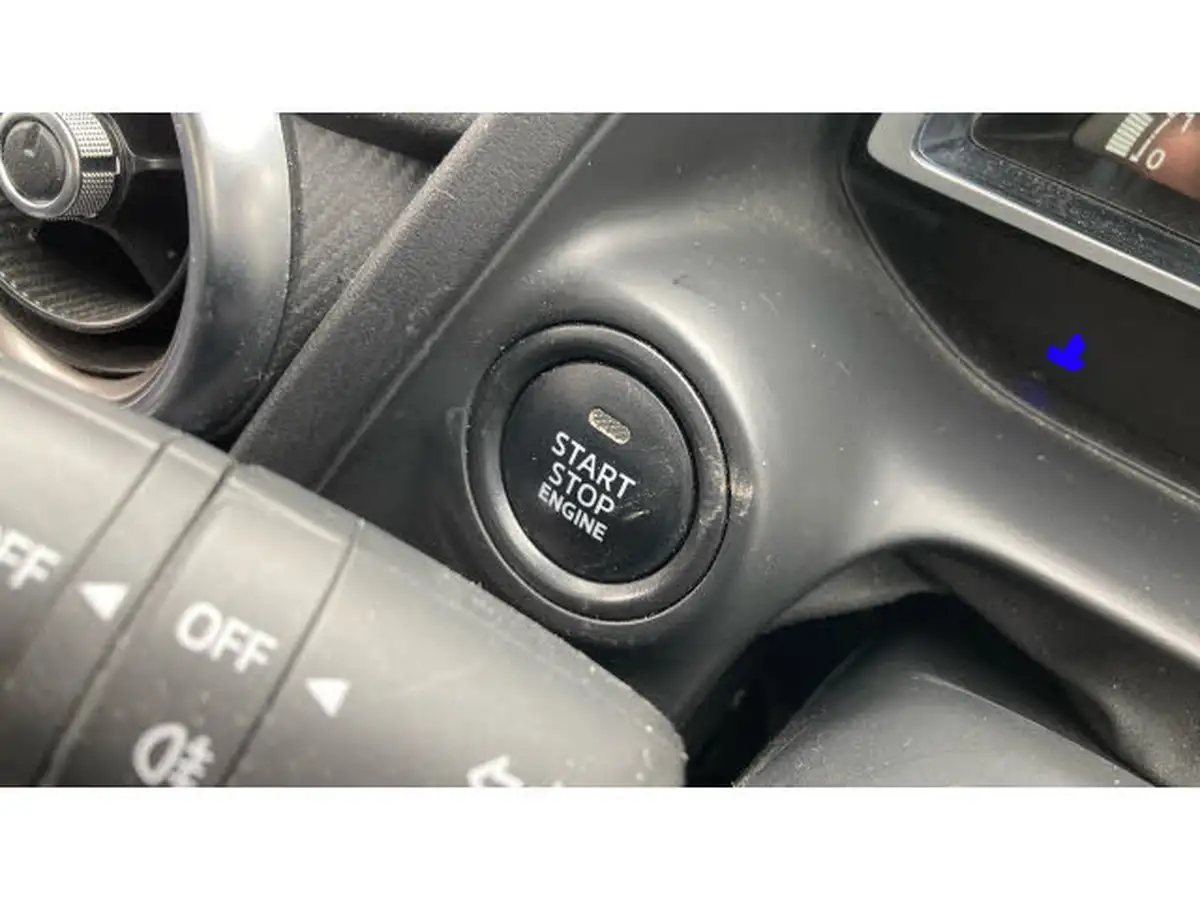 2020-mazda-mazda2-15-skyactiv-g-sport-nav-big-24
