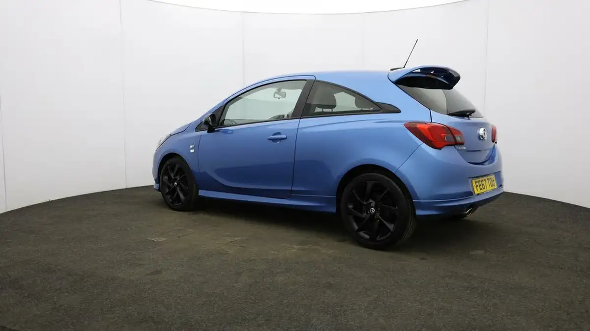 2017-vauxhall-corsa-14i-limited-edition-75ps-ecotec-3d-big-4