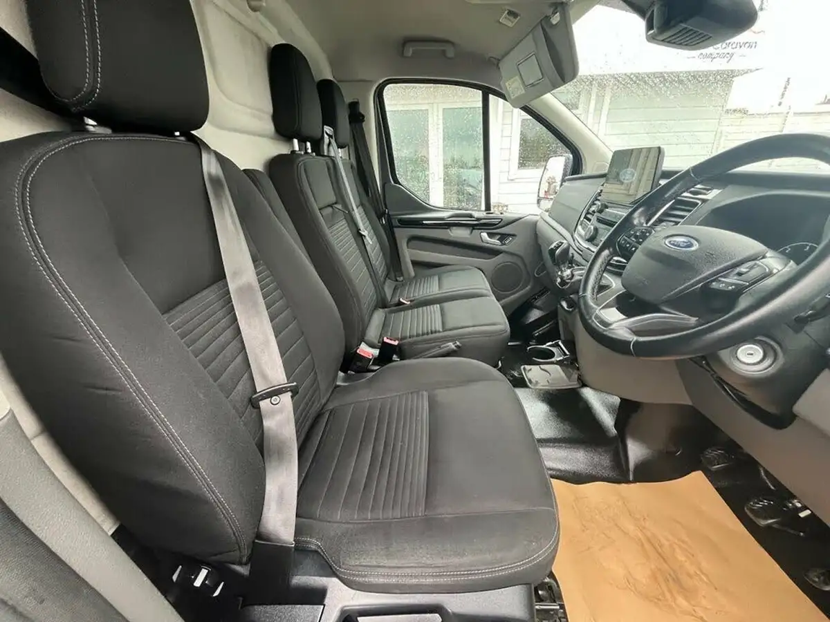 2021-ford-transit-custom-20tdci-300-l1h1-limited-130pseu6dt-panel-van-big-11