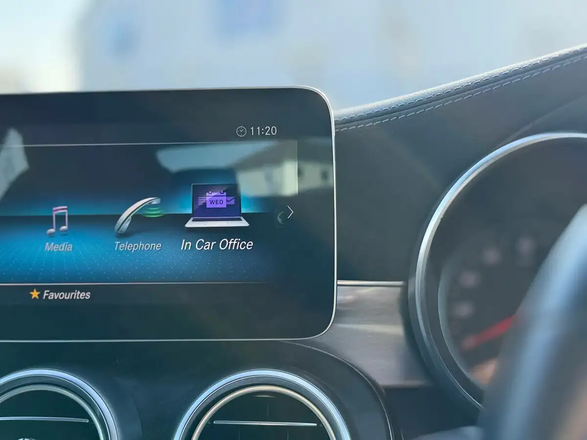 2019-mercedes-benz-c-class-20-c300-amg-line-premium-coupe-2d-big-30