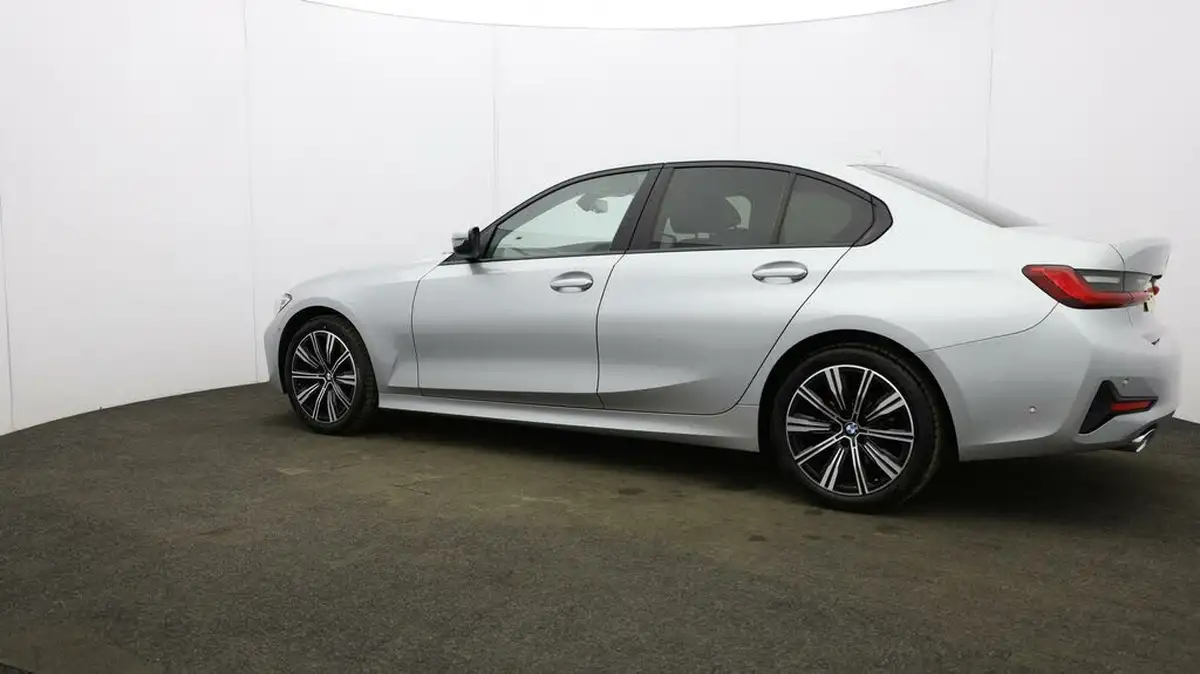 2020-bmw-3-series-20td-320d-se-saloon-4d-sport-auto-big-58