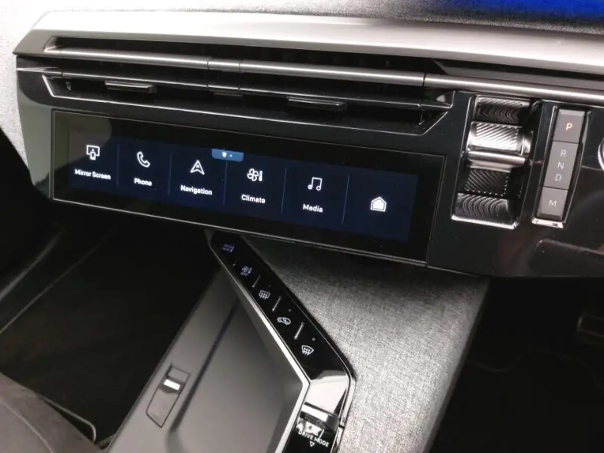 2024-peugeot-3008-suv-12-puretech-gt-136ps-hybrid-e-dsc6-big-16