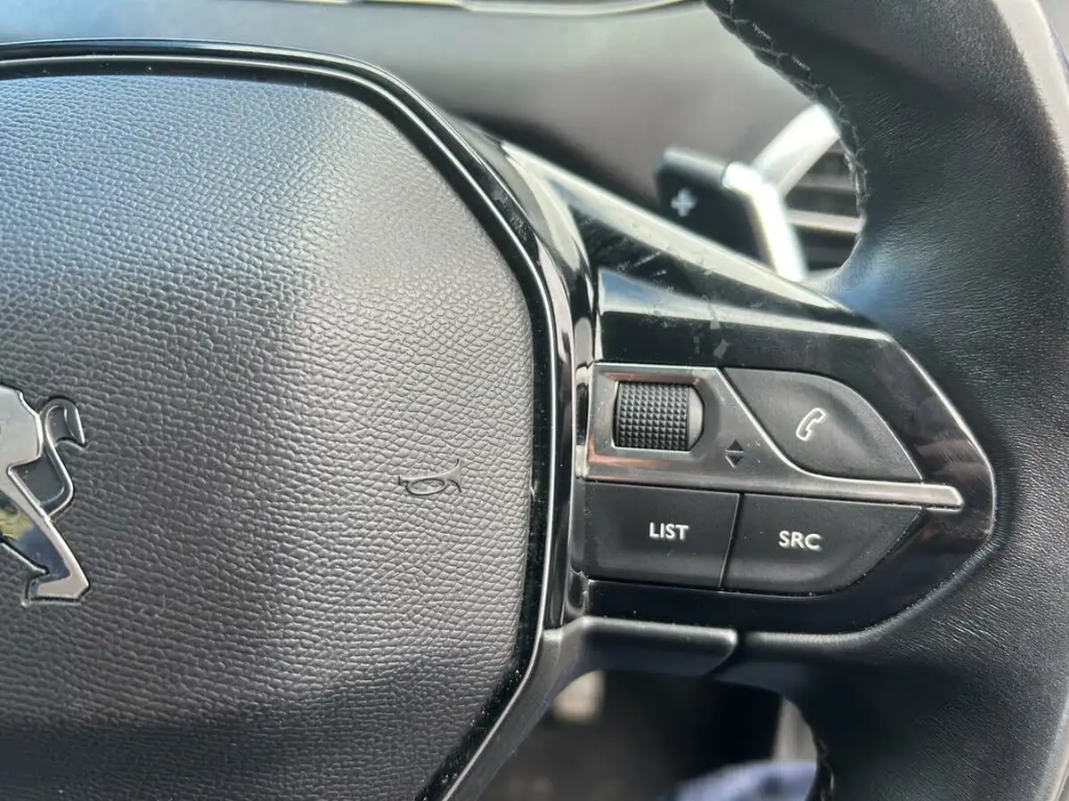 2019-peugeot-3008-suv-12-puretech-allure-eat8-big-12