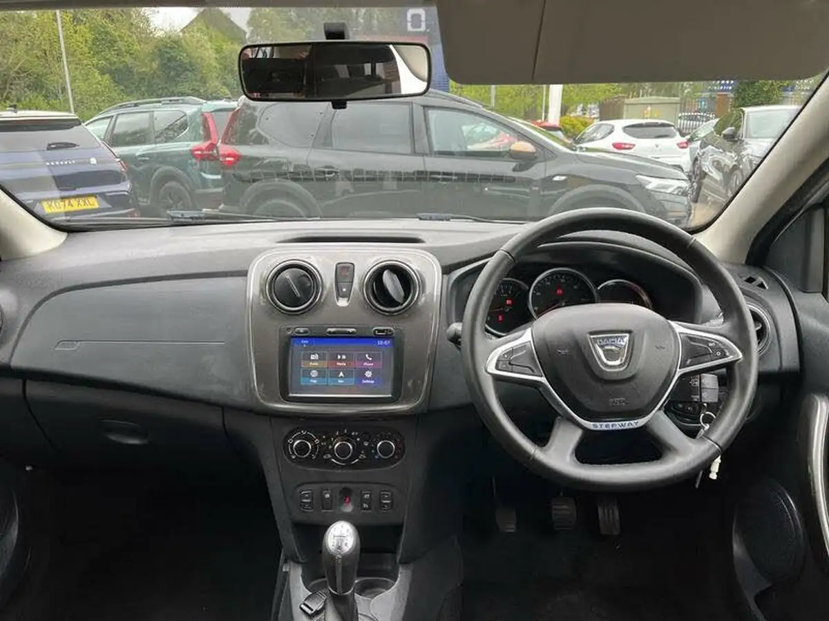 2018-dacia-sandero-stepway-09-tce-comfort-big-10