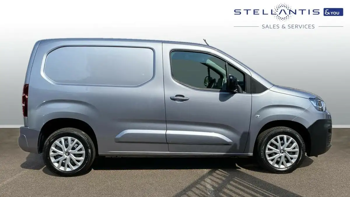 2024-citroen-berlingo-15-bluehdi-1000-driver-edition-100pseu6d-big-1