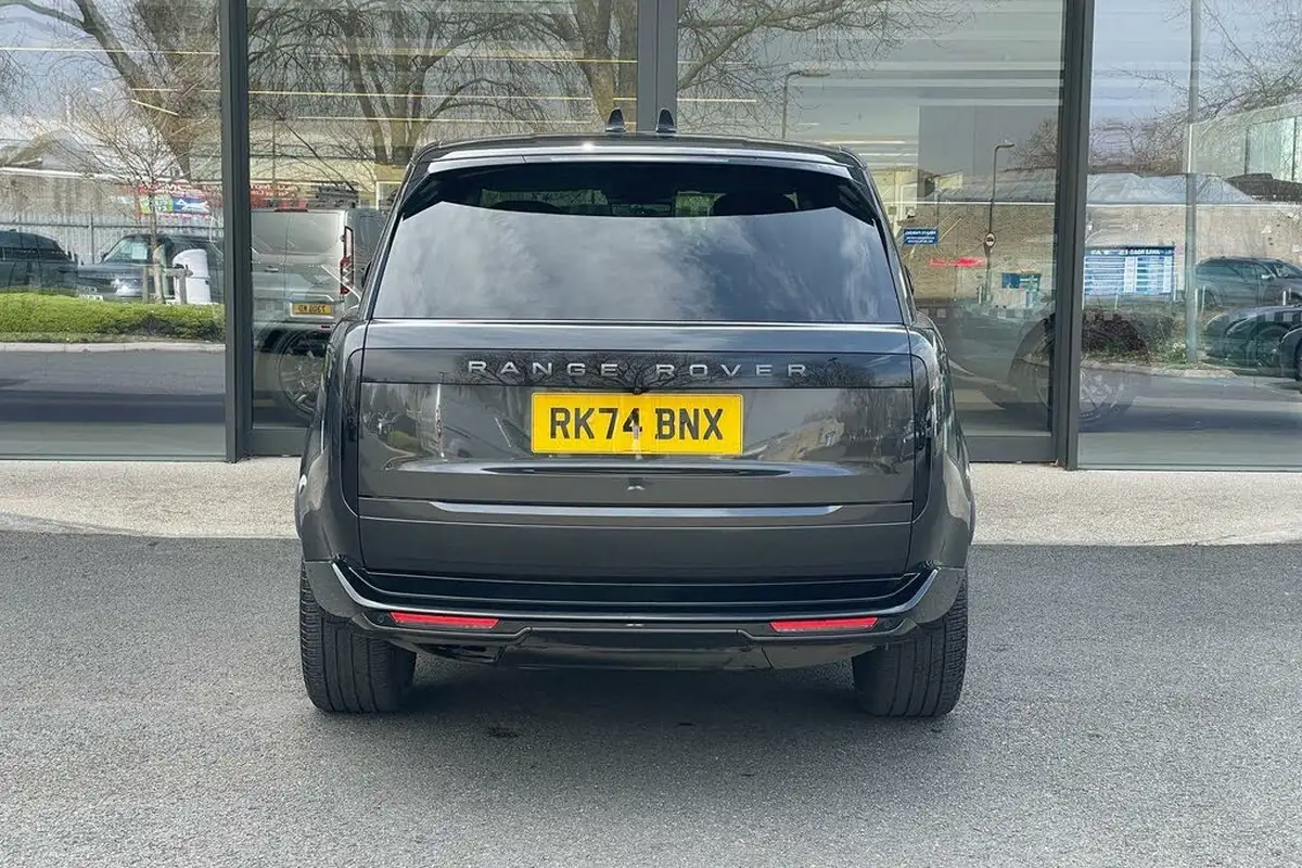2024-land-rover-range-rover-30-d350-autobiography-big-7