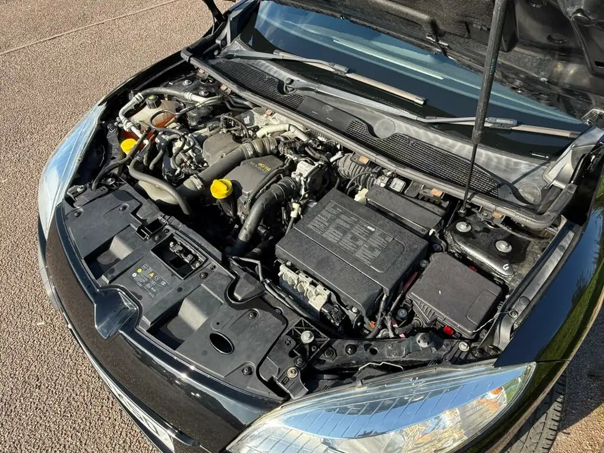 2014-renault-megane-15dci-dynamique-big-18