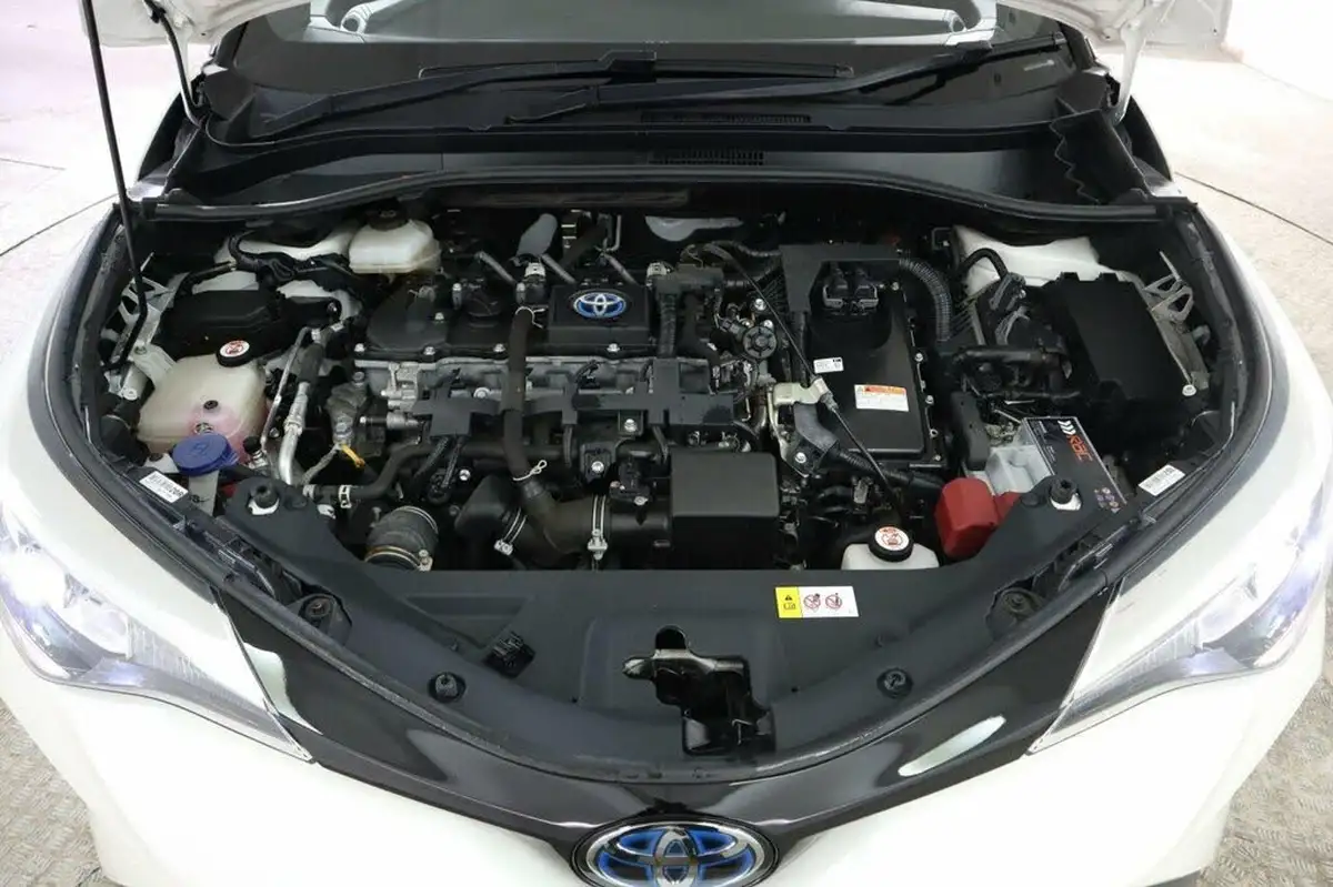 2021-toyota-c-hr-18-vvt-i-icon-big-22