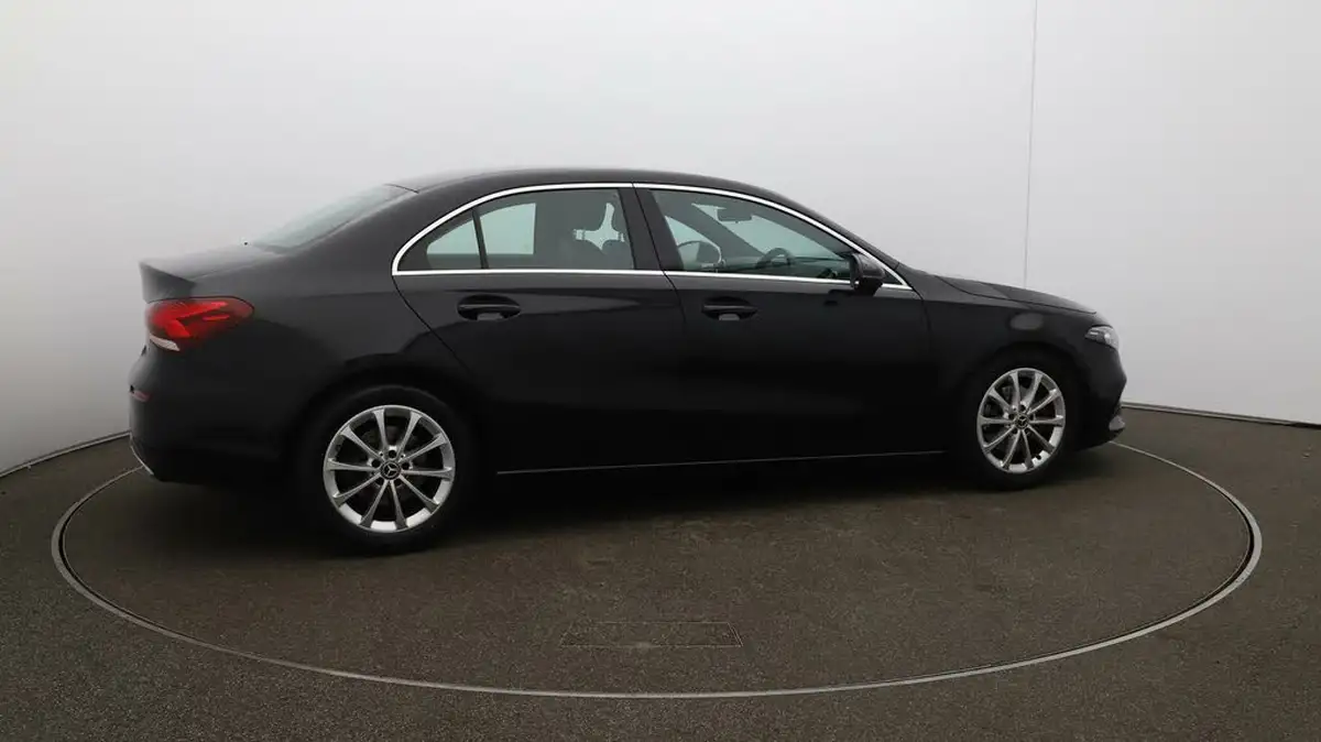 2019-mercedes-benz-a-class-13-a200-sport-saloon-4d-7g-dct-big-42