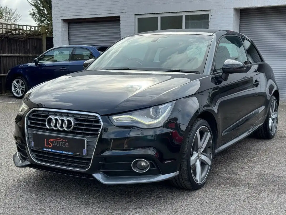 2012-audi-a1-20td-contrast-edition-big-7