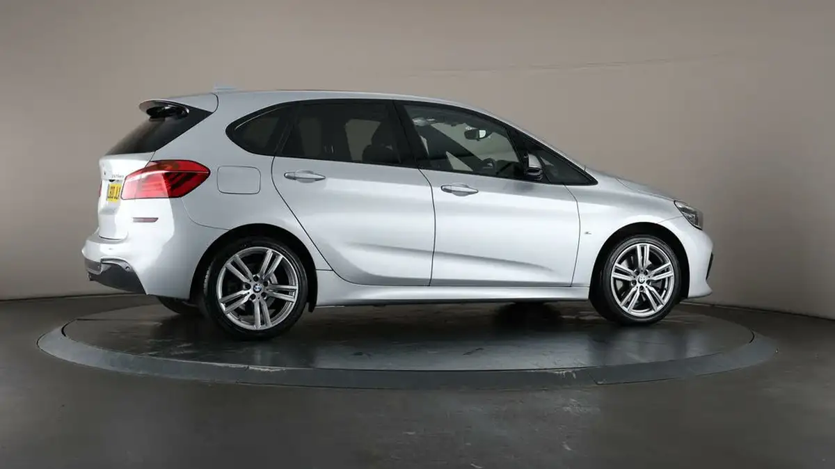 2020-bmw-2-series-15-225xe-phev-m-sport-premium-big-56