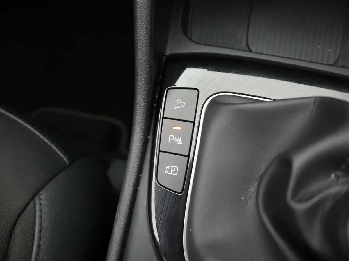 2024-hyundai-tucson-16-t-gdi-premium-160ps-two-tone-roof-big-18