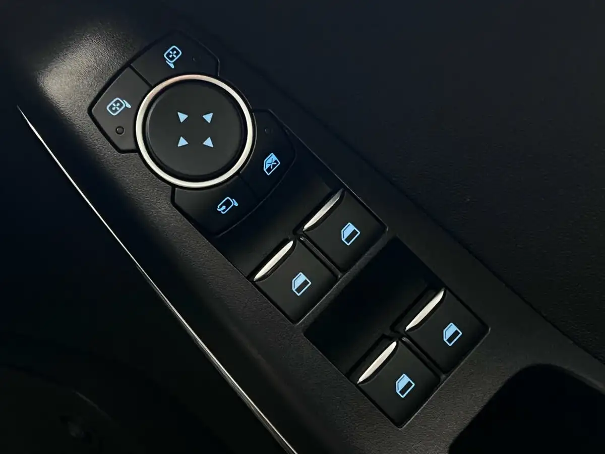 2019-ford-fiesta-10t-active-x-125ps-big-33