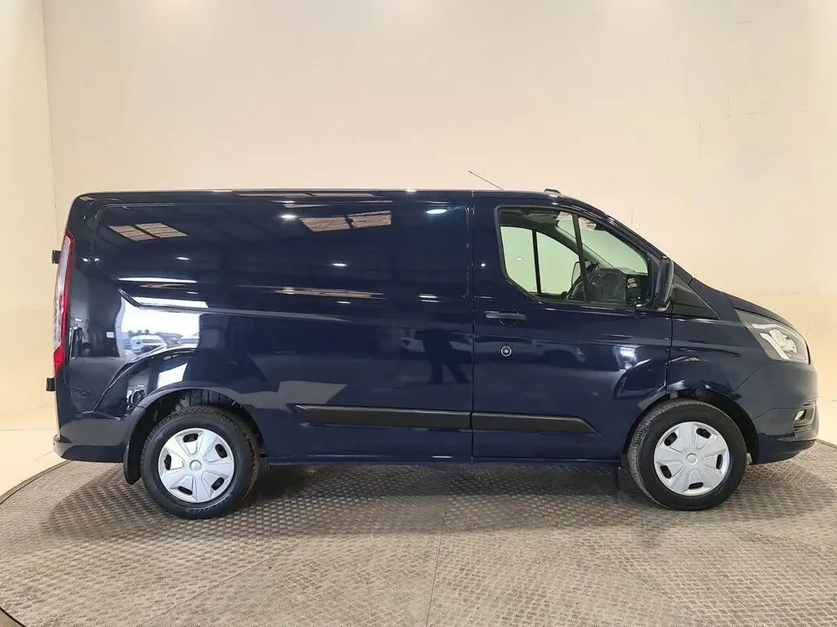 2020-ford-transit-custom-20tdci-320-l1h1-trend-105pseu6dt-panel-van-big-15