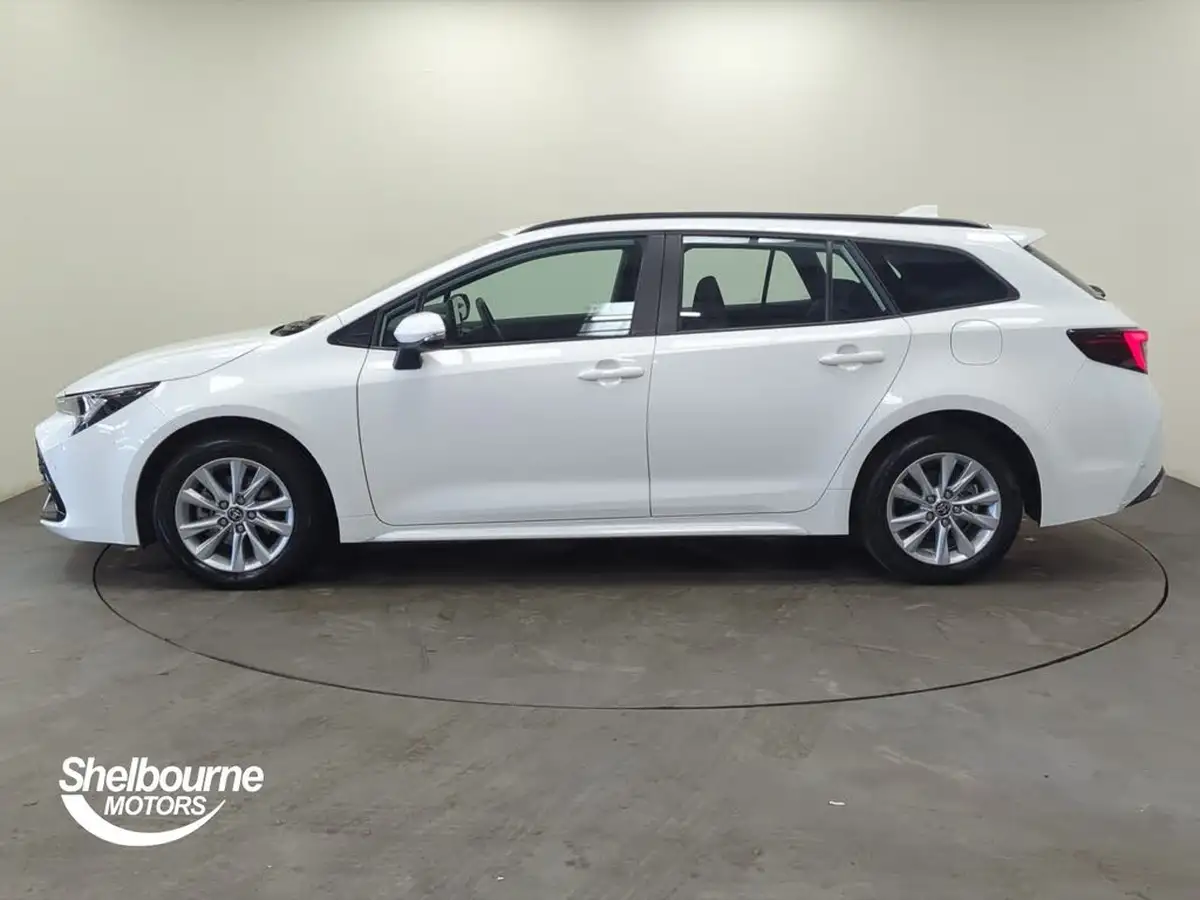 2024-toyota-corolla-18-vvt-i-icon-touring-sports-big-13