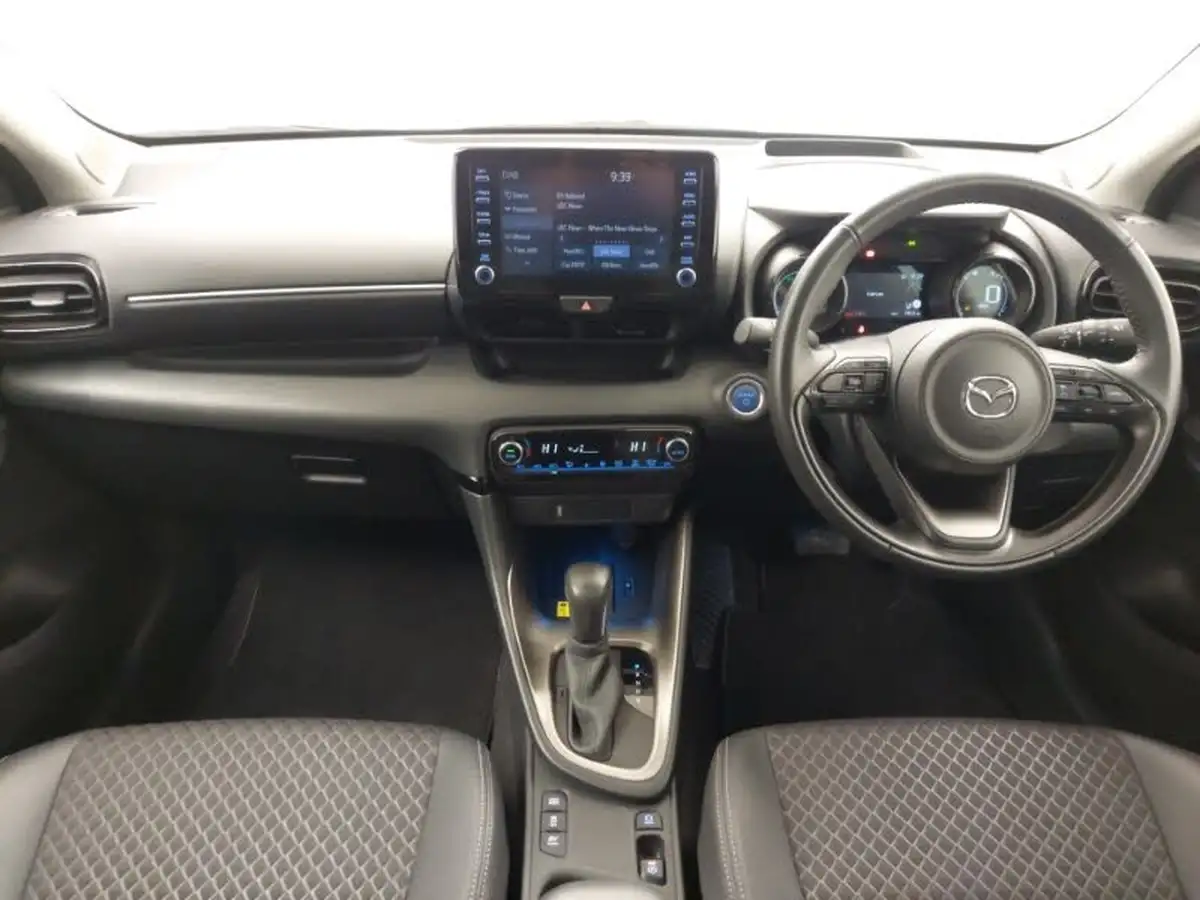 2023-mazda-mazda2-15-select-big-2