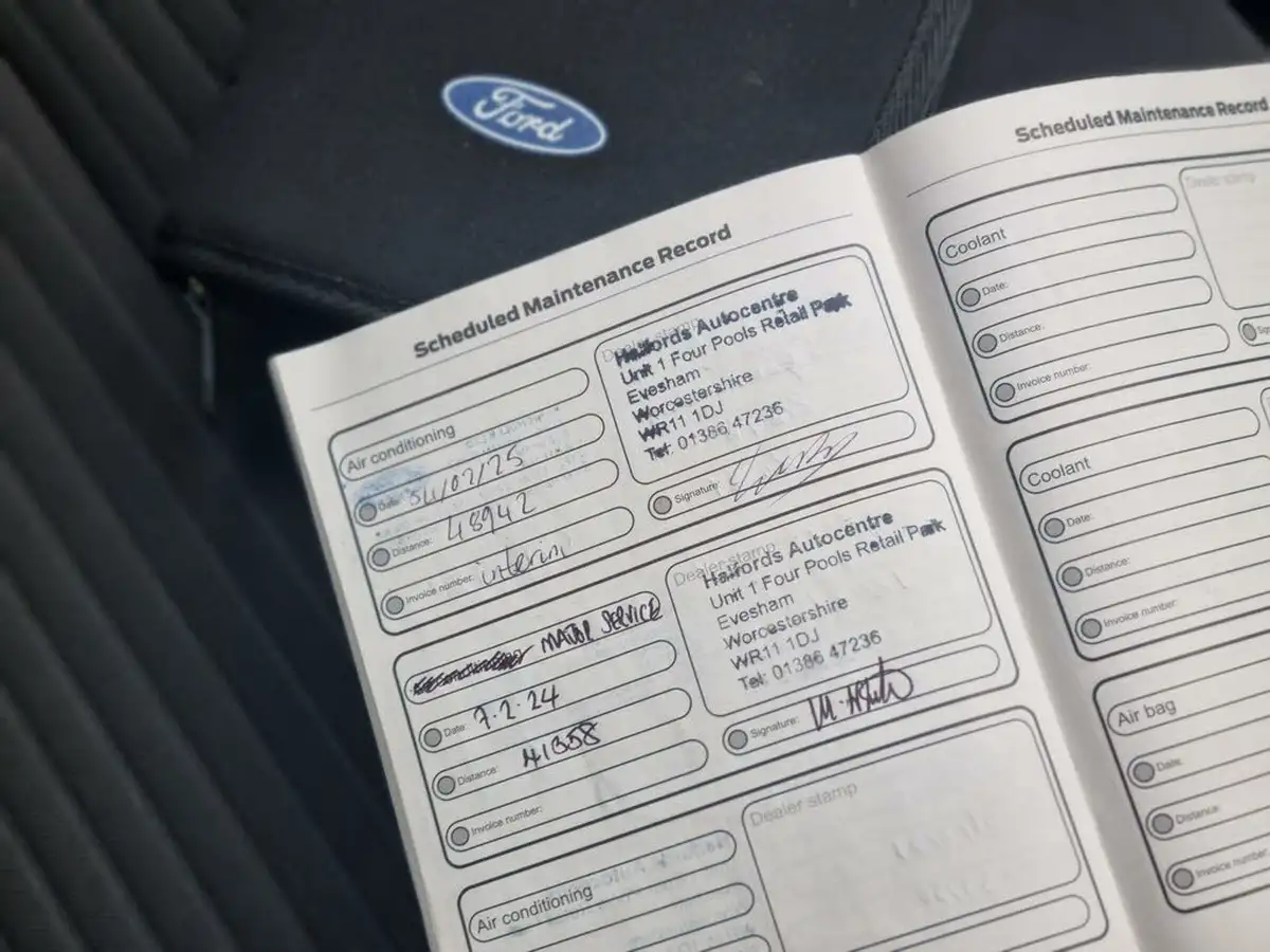 2017-ford-kuga-20tdci-titanium-180ps-awd-big-35