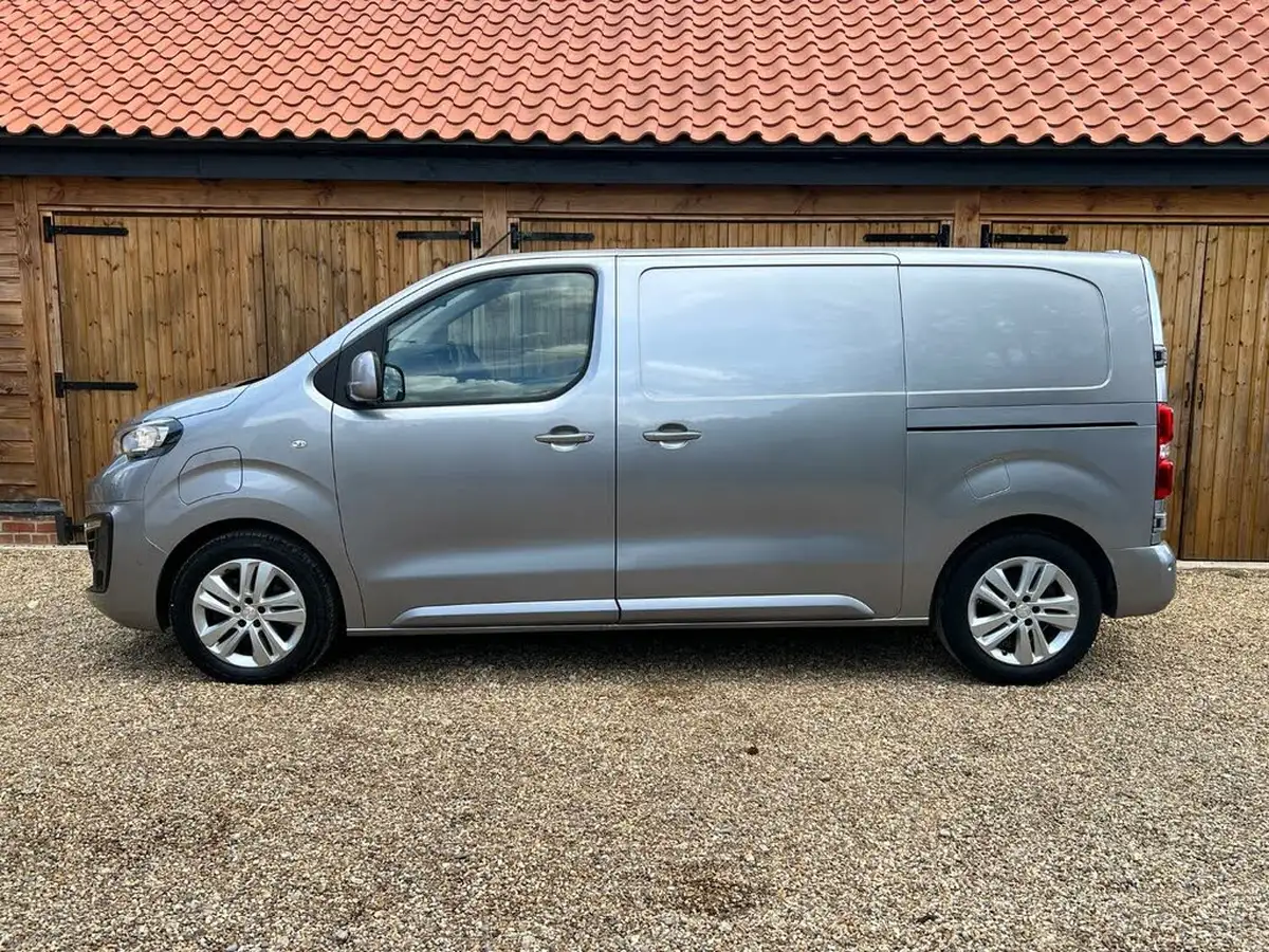2020-peugeot-expert-e-asphalt-standard-75kwh-big-7