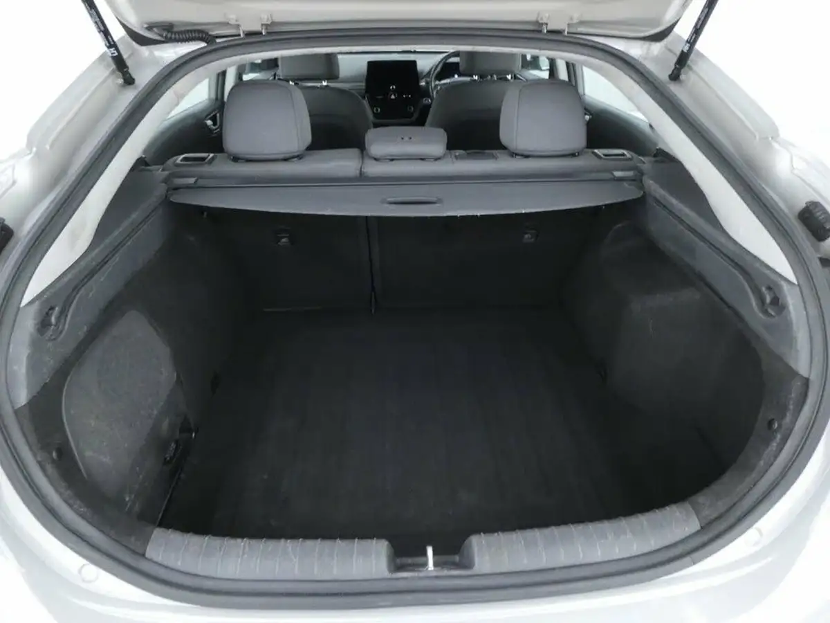 2021-hyundai-ioniq-16-gdi-premium-hybrid-big-21