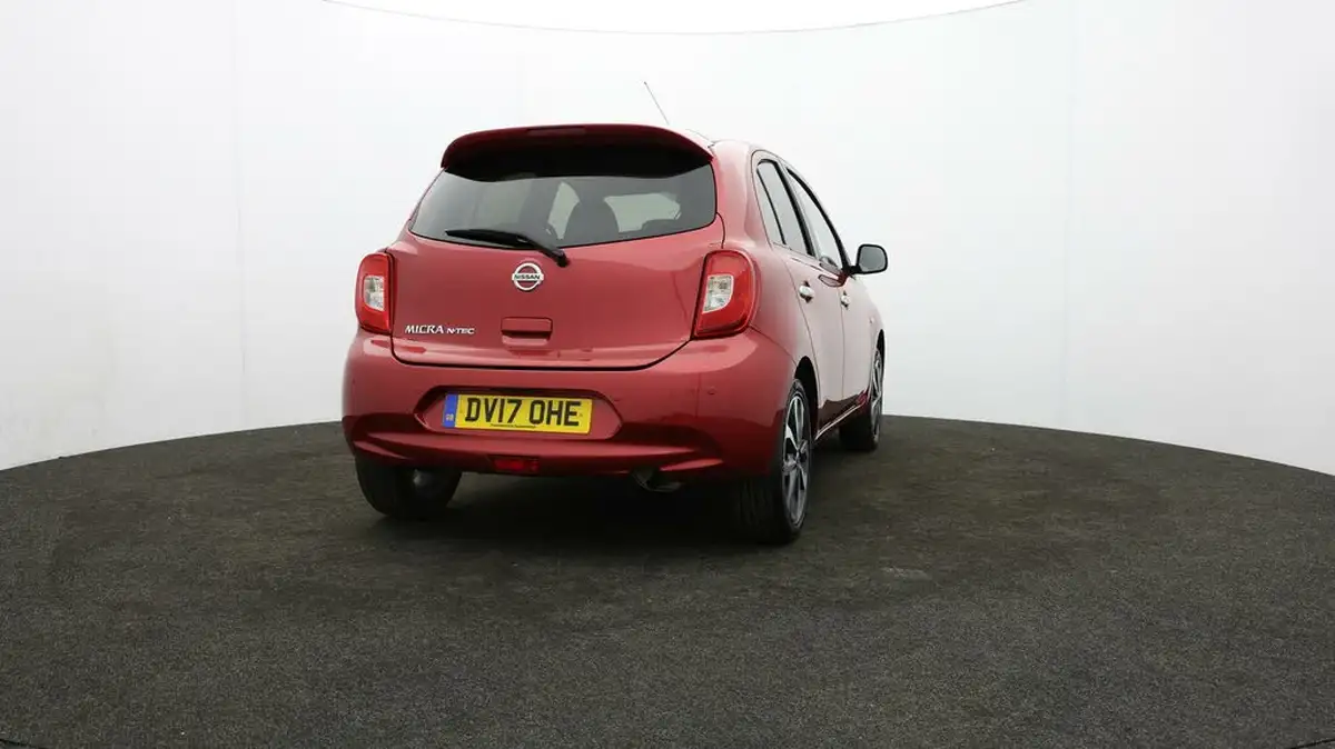 2017-nissan-micra-12-n-tec-big-73