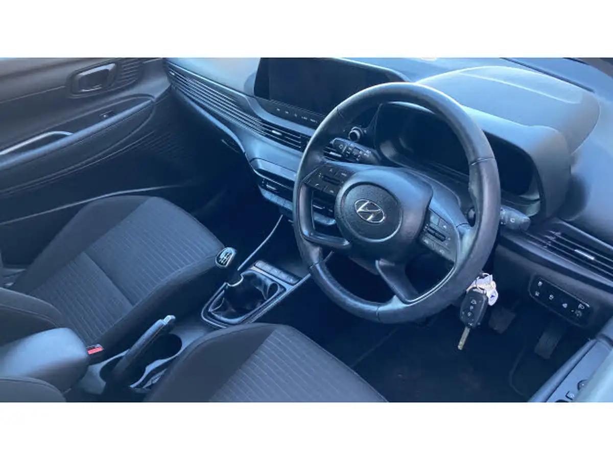 2022-hyundai-i20-10-t-gdi-premium-eclutch-imt-big-10