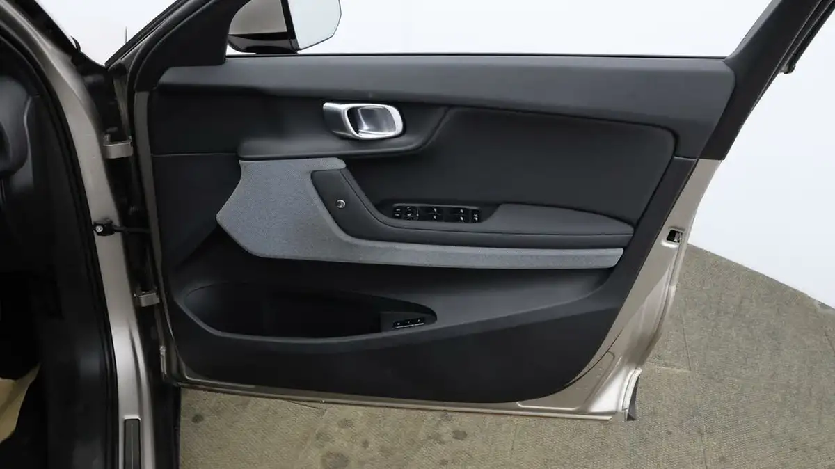 2022-polestar-polestar-2-e-ps2-165kw-standard-single-hatchback-big-14