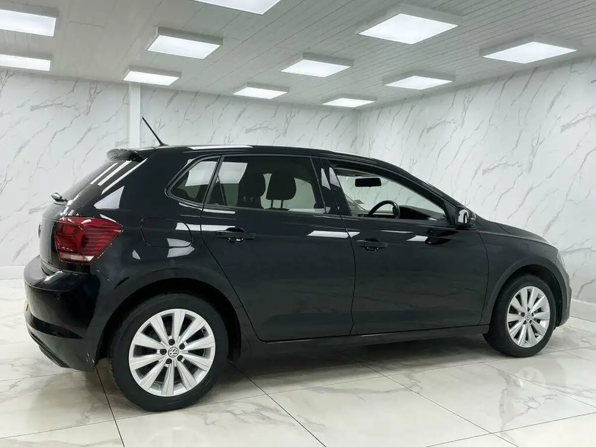 2020-volkswagen-polo-10-tsi-match-big-11