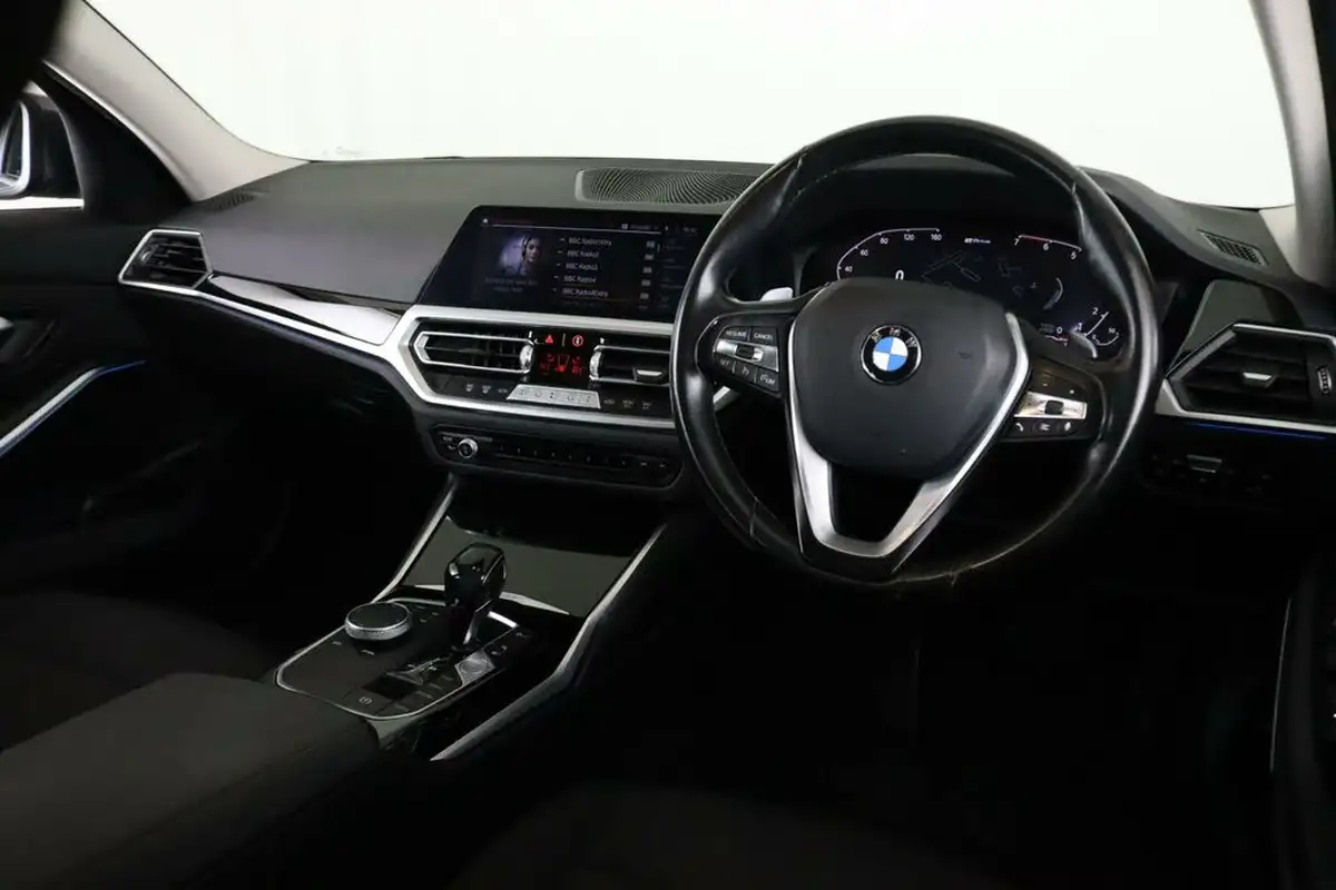 2020-bmw-3-series-20-330e-se-pro-touring-5d-big-17