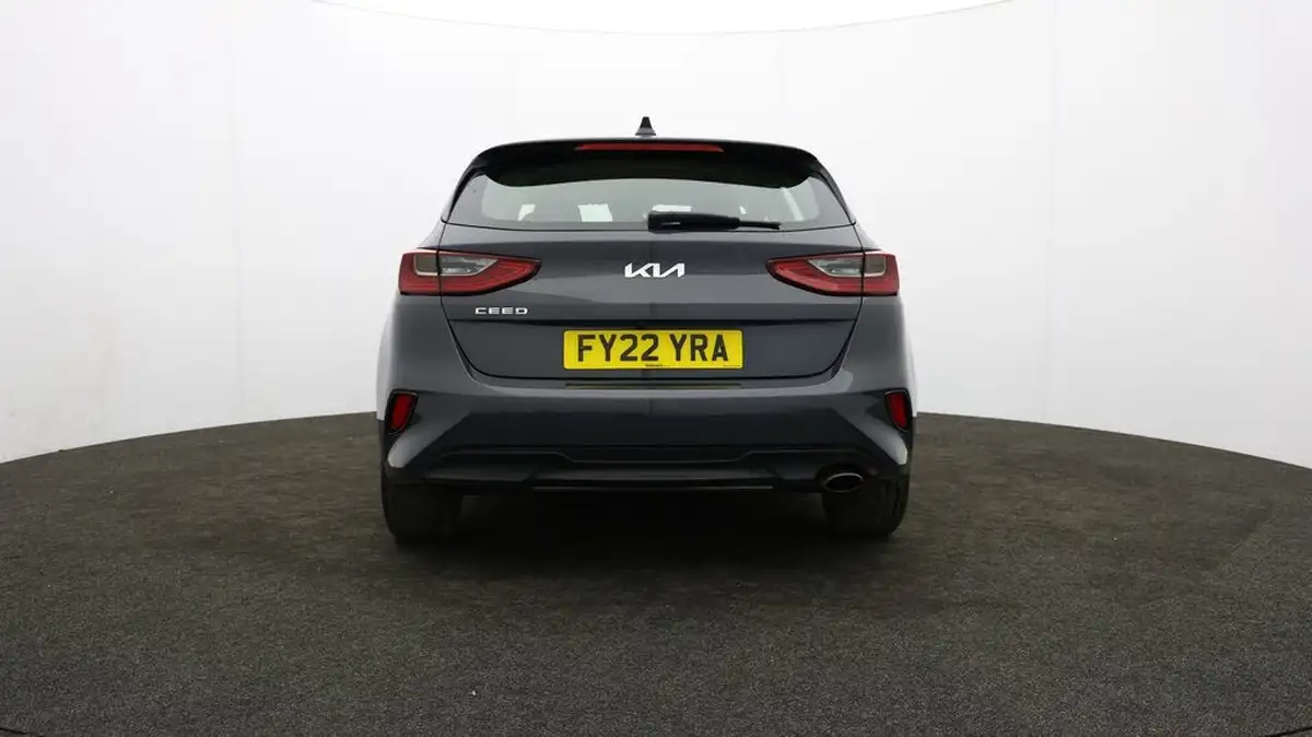 2021-kia-ceed-10-t-gdi-2-hatchback-big-46