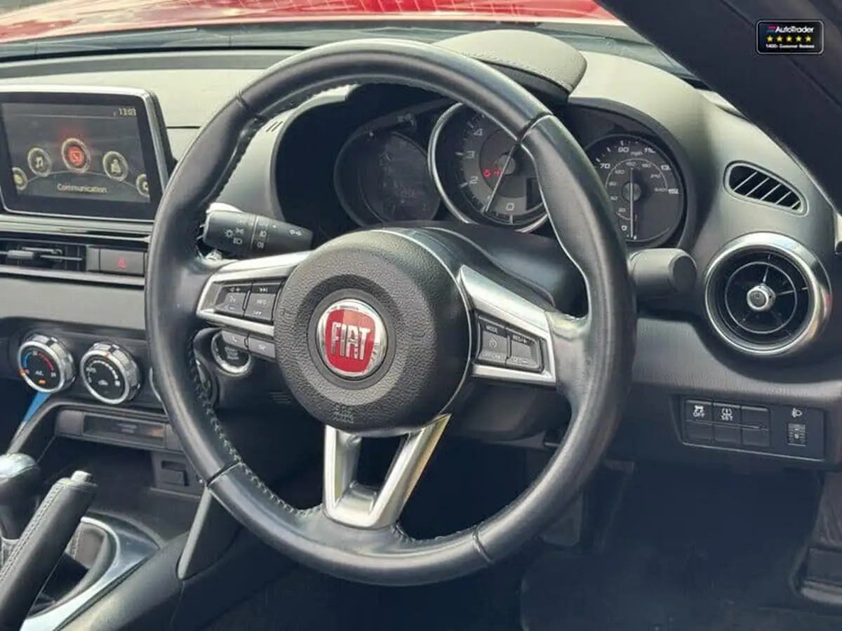 2016-fiat-124-14-multiair-124-spider-lusso-big-10
