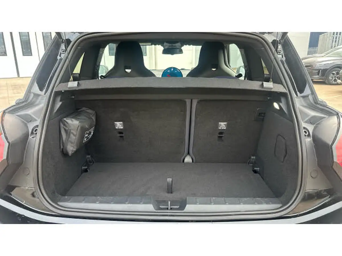 2024-mini-cooper-e-cooper-se-exclusive-big-12