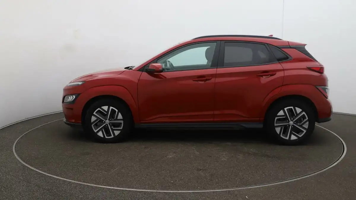 2021-hyundai-kona-e-ultimate-big-60