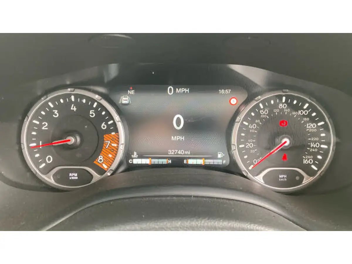 2018-jeep-renegade-10-gse-limited-big-17