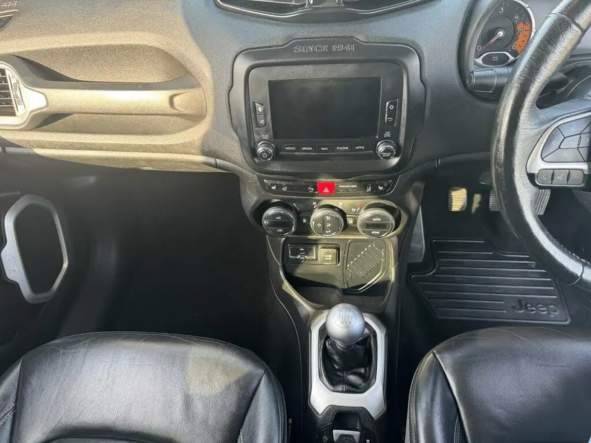 2015-jeep-renegade-16-multijet-ii-limited-ss-big-47