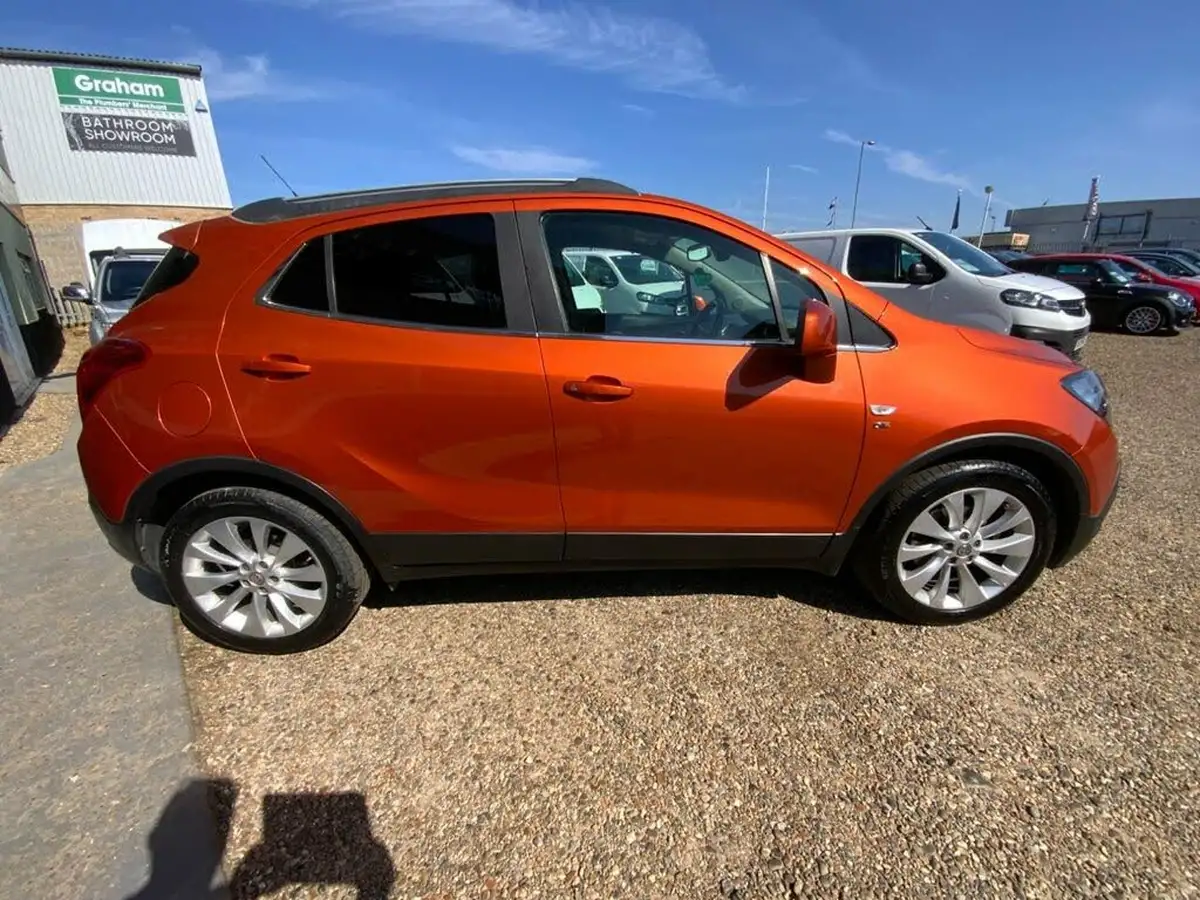 2015-vauxhall-mokka-17cdti-se-fwd-auto-big-5