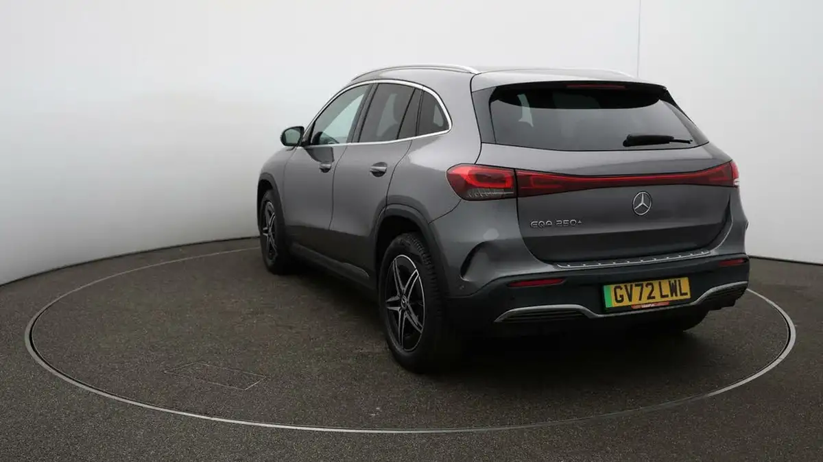 2023-mercedes-benz-eqa-e-eqa-250-amg-line-big-53