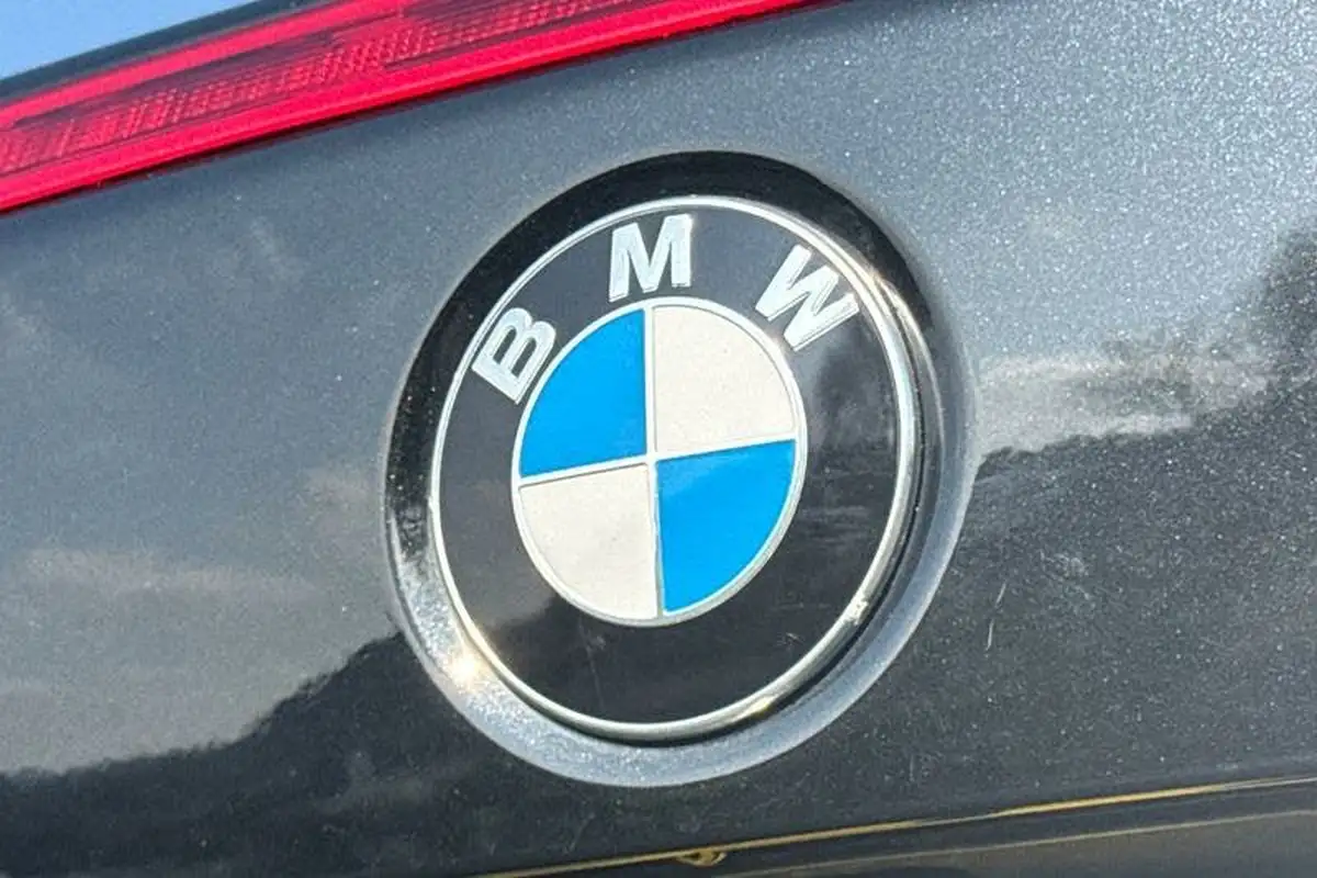 2017-bmw-2-series-20td-220d-sport-convertible-2d-auto-big-39