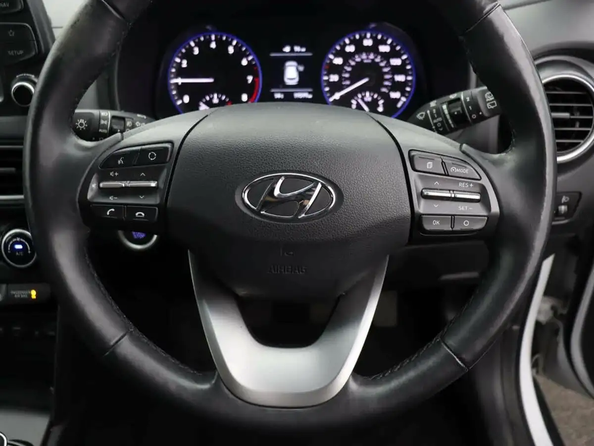 2017-hyundai-kona-10-t-gdi-premium-se-big-29