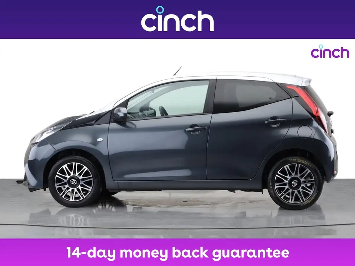 2020-toyota-aygo-10-vvt-i-x-clusiv-blackred-bi-tone-tss-big-3