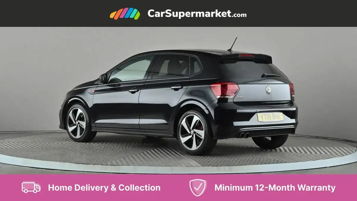 2019-volkswagen-polo-20-tsi-gti-big-3