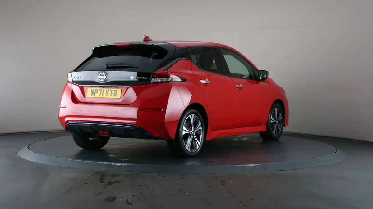 2022-nissan-leaf-e-tekna-big-60