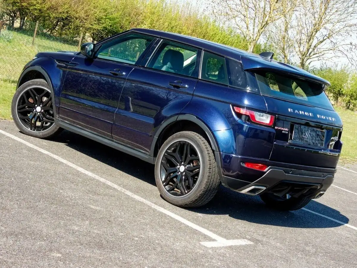 2017-land-rover-range-rover-evoque-20td4-hse-dynamic-ss-hatchback-5d-auto-big-11