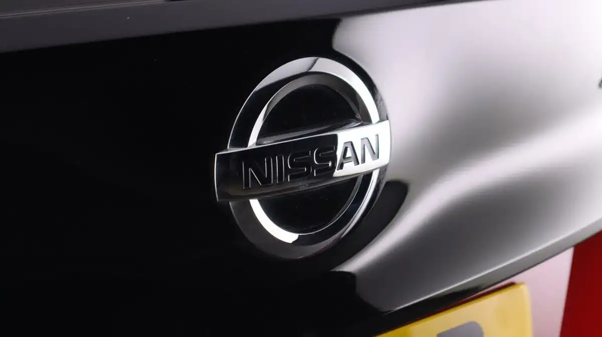 2022-nissan-leaf-e-tekna-big-19