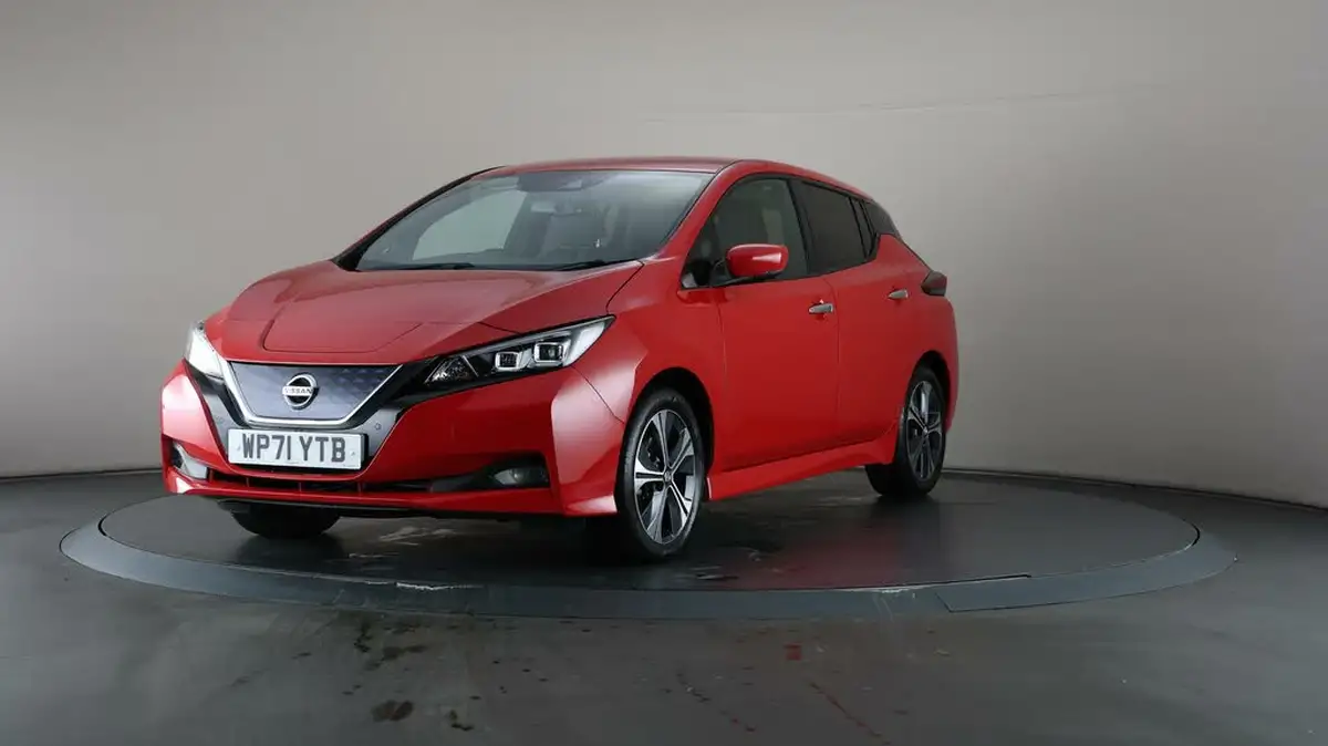 2022-nissan-leaf-e-tekna-big-36