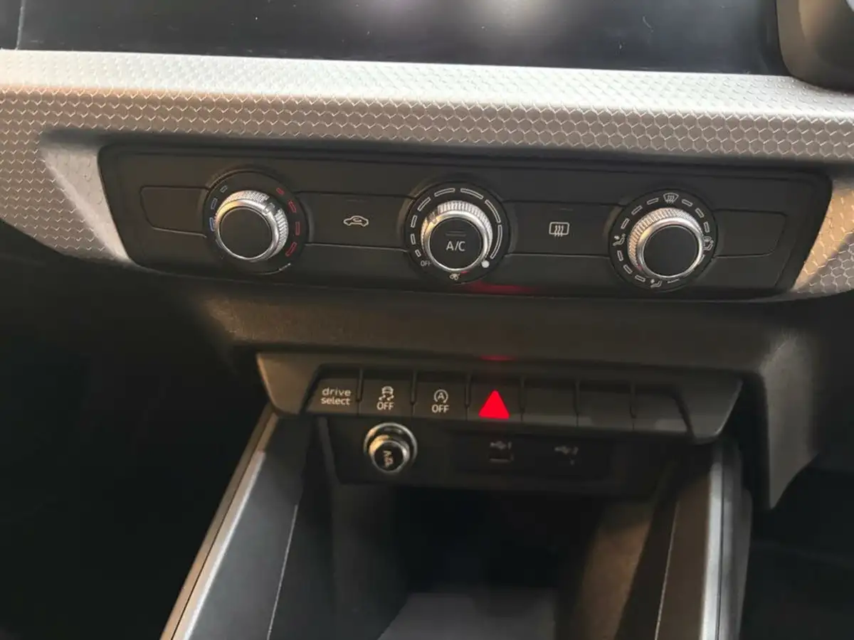 2019-audi-a1-10-30-tfsi-s-line-tronic-big-38