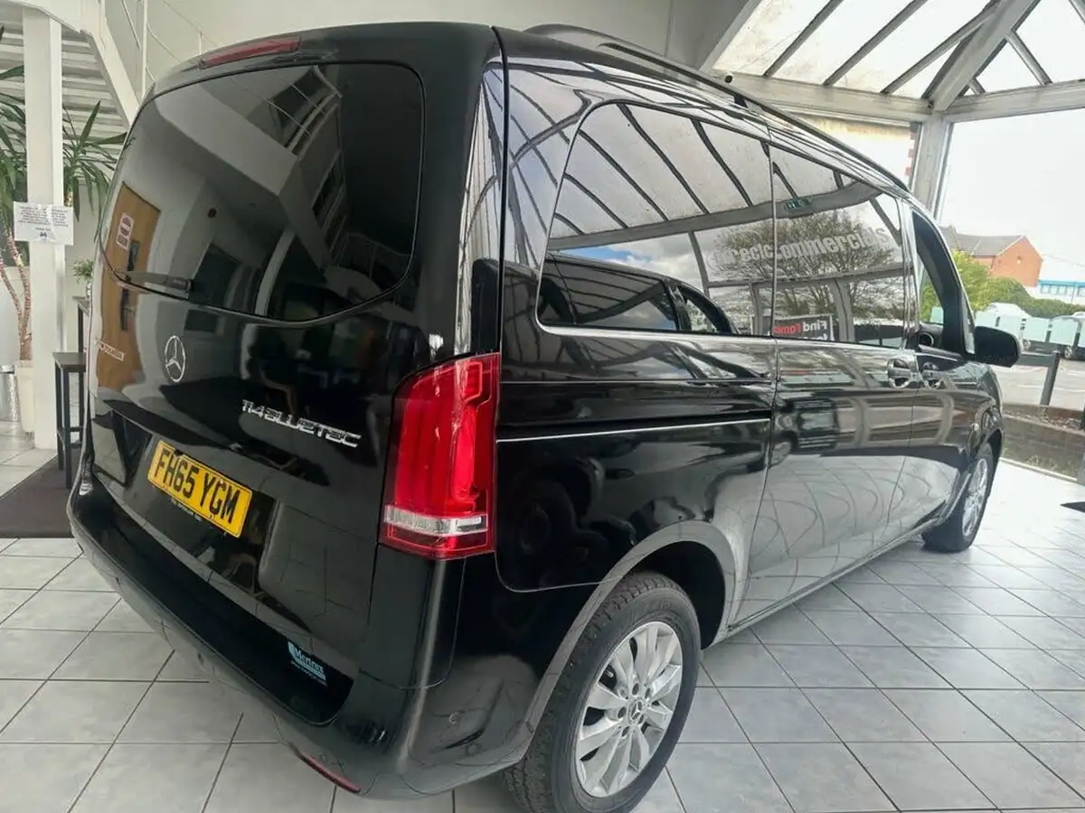 2015-mercedes-benz-vito-21cdi-tourer-select-114-bluetec-compact-big-40