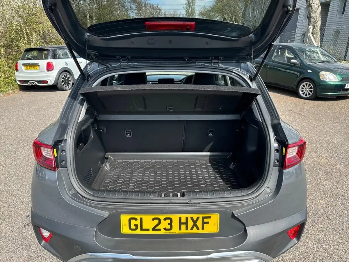 2023-kia-stonic-10-t-gdi-gt-line-s-118bhp-big-23