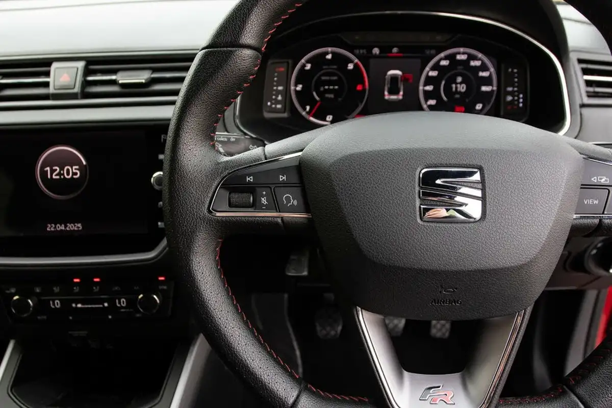 2019-seat-arona-16tdi-fr-sport-big-18