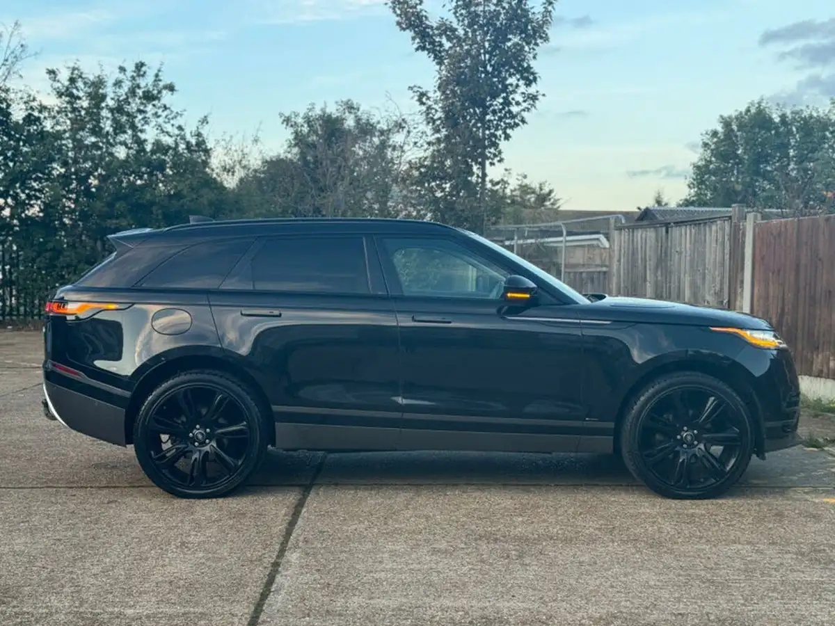 2018-land-rover-range-rover-velar-20-d240-r-dynamic-hse-big-6
