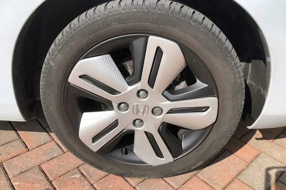 2021-honda-jazz-15-i-mmd-ex-107ps-big-45